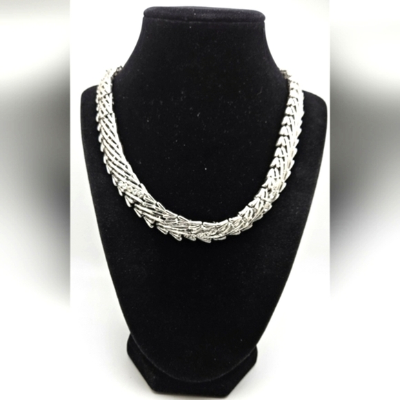Vintage CROWN TRIFARI Silver Rhinestone Statement Necklace Sparkling 1950s - Picture 1 of 7